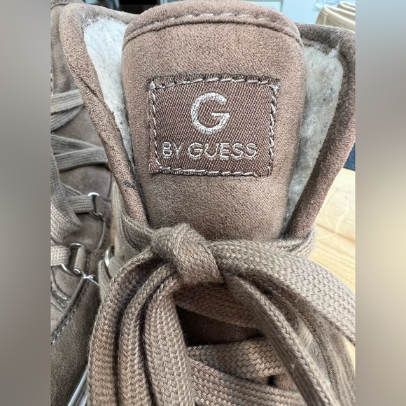 G by GUESS Hightop’s Sz 8.5 - Picture 8 of 13